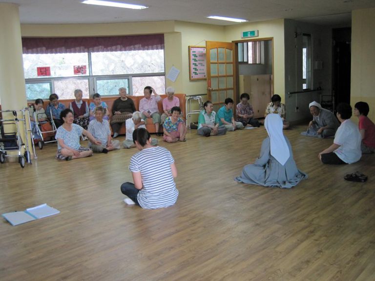 2/4분기 거주자 간담회