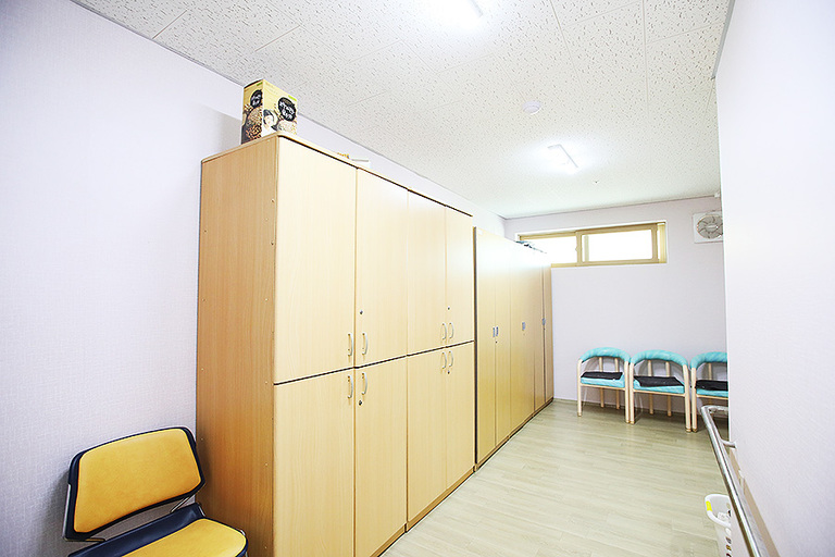 목욕탕 및 탈의실